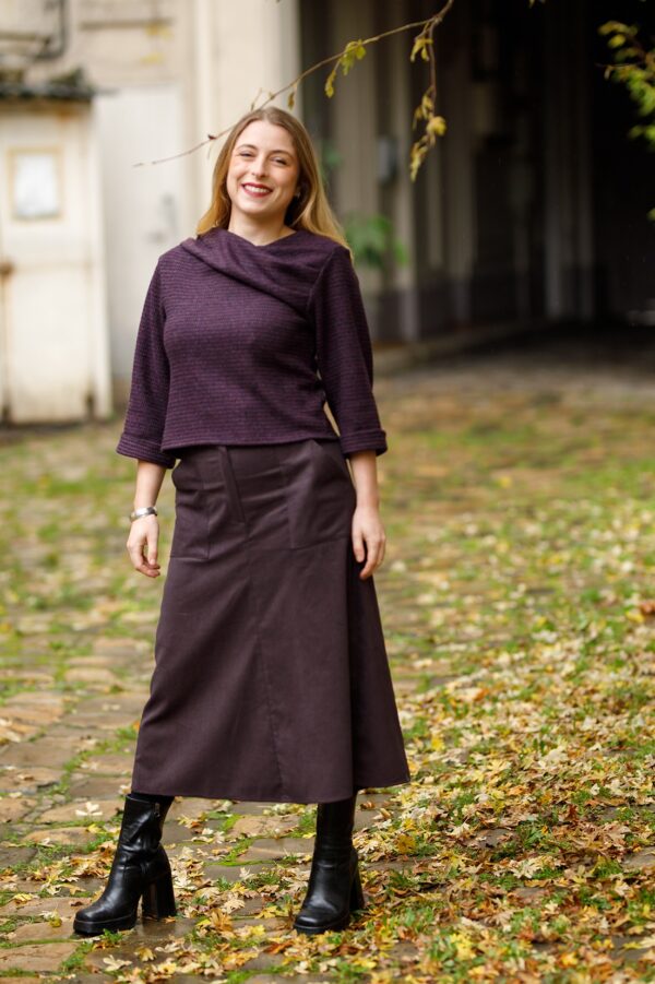 Pull Madlaina aubergine court – Image 4